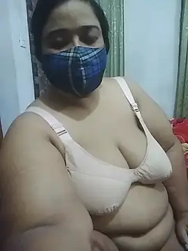 momo loves online show from 17, 4, 2026