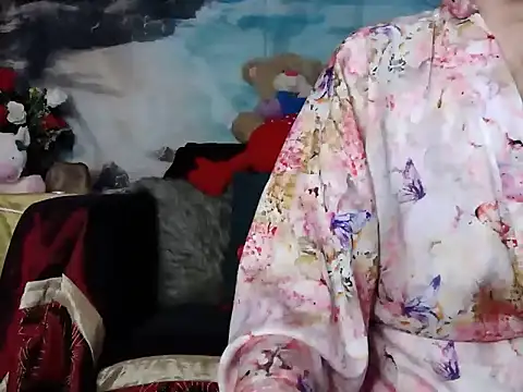 LovelyJess4U online show from 9, 7, 2026