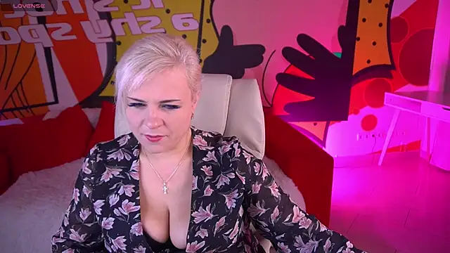 CrystalVibe online show from 28, 3, 2026