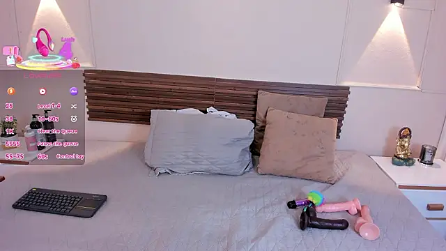 mia gold  online show from 25, 3, 2026