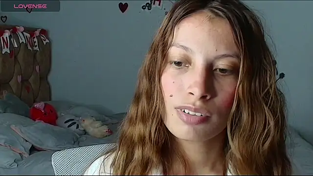 Snapshot of Sweet_moon_v_ chatting on 28, 2, 2026 Sweet moon v online show from 28, 2, 2026