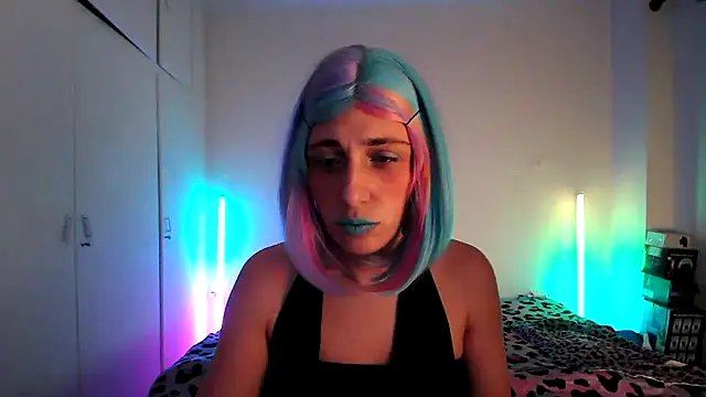 HoneyValentine online show from 28, 3, 2026