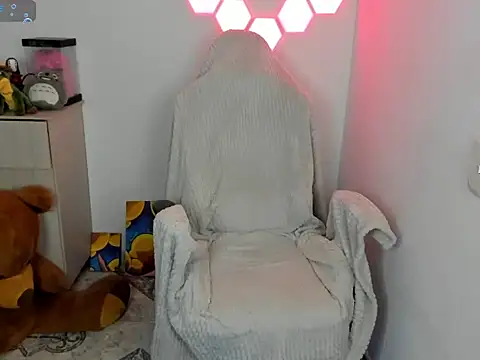 emillyaqua online show from 8, 1, 2026