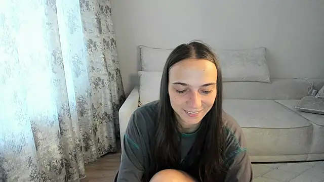 AnnaMized online show from 8, 4, 2026