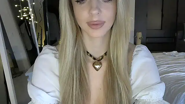 LizaSweetyq online show from 9, 2, 2026