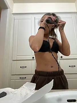 Tamiii420 online show from 14, 3, 2026