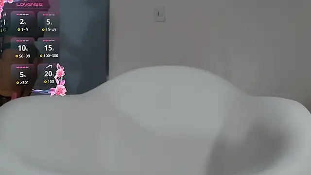 Little Leksa online show from 18, 2, 2026