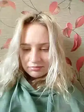 Snapshot of Mila_weed chatting on 23, 2, 2026 Mila weed online show from 23, 2, 2026