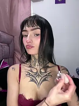 dulce-katt online show from 8, 4, 2026