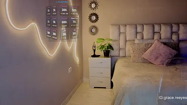  liiss online show from 12, 2, 2026