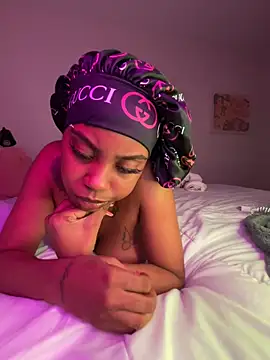 oshun6360 online show from 4, 3, 2026