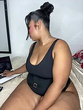 NataliaMillers online show from 7, 2, 2026