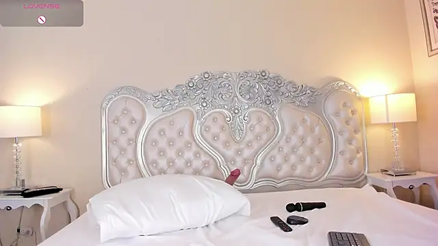 Snapshot of KatheOlson chatting on 11, 6, 2026 KatheOlson online show from 11, 6, 2026