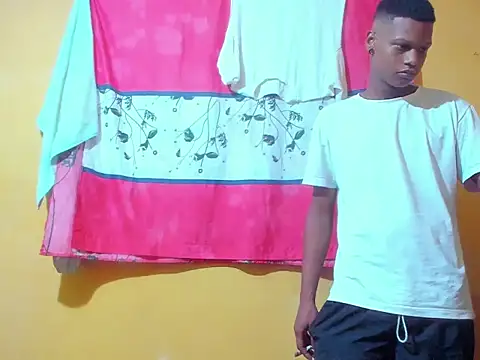 Snapshot of aunstin_mohamme chatting on 15, 2, 2026 aunstin mohamme online show from 15, 2, 2026