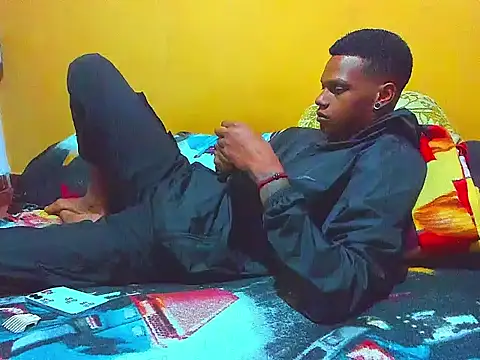 Snapshot of aunstin_mohamme chatting on 10, 3, 2026 aunstin mohamme online show from 10, 3, 2026