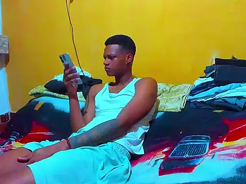 Snapshot of aunstin_mohamme chatting on 11, 3, 2026 aunstin mohamme online show from 11, 3, 2026