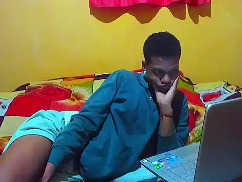 Snapshot of aunstin_mohamme chatting on 23, 3, 2026 aunstin mohamme online show from 23, 3, 2026