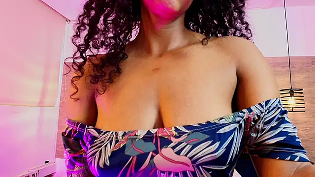 Snapshot of Ellie-Alves chatting on 28, 4, 2026 Ellie-Alves online show from 28, 4, 2026