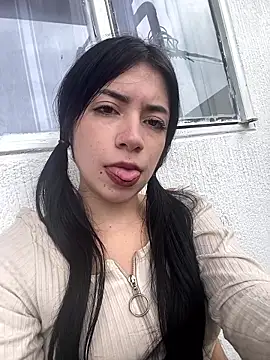 LunaSeduct online show from 13, 1, 2026