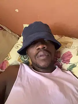 Snapshot of BigAndBeaut chatting on 4, 2, 2026 BigAndBeaut online show from 4, 2, 2026