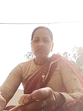 Snapshot of Hasmi_hot09 chatting on 1, 2, 2026 Hasmi hot09 online show from 1, 2, 2026