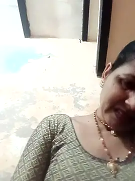 Snapshot of Hasmi_hot09 chatting on 10, 2, 2026 Hasmi hot09 online show from 10, 2, 2026