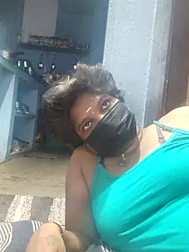 Snapshot of divyasree1431 chatting on 3, 3, 2026 divyasree1431 online show from 3, 3, 2026