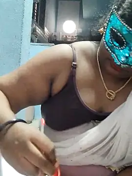 Snapshot of divyasree1431 chatting on 9, 3, 2026 divyasree1431 online show from 9, 3, 2026