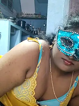 Snapshot of divyasree1431 chatting on 20, 3, 2026 divyasree1431 online show from 20, 3, 2026