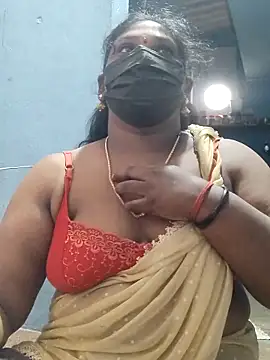 Snapshot of divyasree1431 chatting on 2, 4, 2026 divyasree1431 online show from 2, 4, 2026