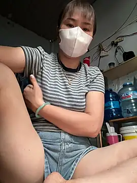 Snapshot of July-love chatting on 27, 2, 2026 July-love online show from 27, 2, 2026