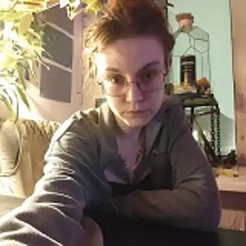 Snapshot of Shy_Bamby chatting on 9, 2, 2026 Shy Bamby online show from 9, 2, 2026