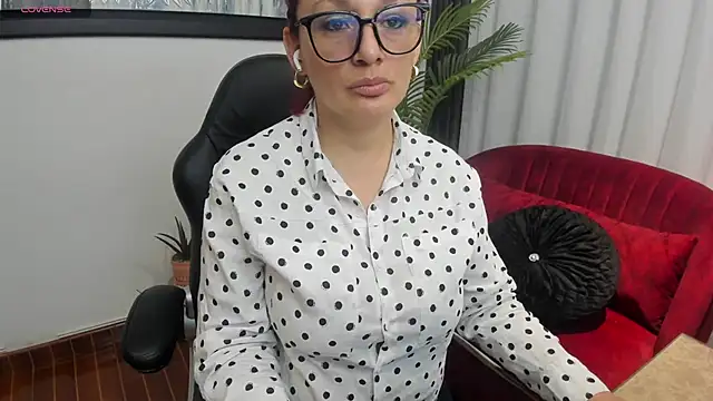 Snapshot of VictoriaPaker chatting on 14, 5, 2026 VictoriaPaker online show from 14, 5, 2026