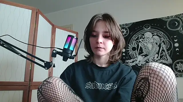 Mysterious Toy online show from 4, 2, 2026