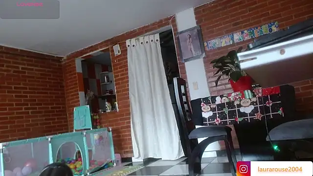 Lia rouse04 online show from 27, 3, 2026