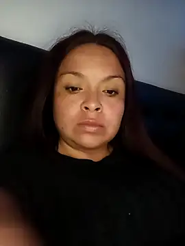 Snapshot of EntoncesIrene chatting on 11, 1, 2026 EntoncesIrene online show from 11, 1, 2026