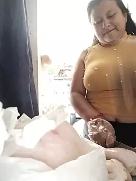 Snapshot of SexyandnaughtyLatinos chatting on 4, 6, 2026 SexyandnaughtyLatinos online show from 4, 6, 2026