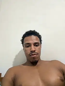 Snapshot of LorenzoBlack27 chatting on 1, 6, 2026 LorenzoBlack27 online show from 1, 6, 2026