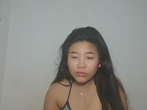 Zyeiii online show from 25, 3, 2026