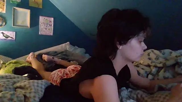 Snapshot of quwuinnie333 chatting on 5, 2, 2026 quwuinnie333 online show from 5, 2, 2026