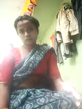 Snapshot of Hirdesh_sahu chatting on 27, 5, 2026 Hirdesh sahu online show from 27, 5, 2026