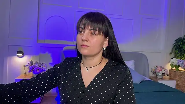 Snapshot of _SilkyShadow_ chatting on 4, 2, 2026 SilkyShadow online show from 4, 2, 2026