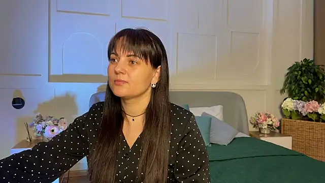 Snapshot of _SilkyShadow_ chatting on 5, 2, 2026 SilkyShadow online show from 5, 2, 2026