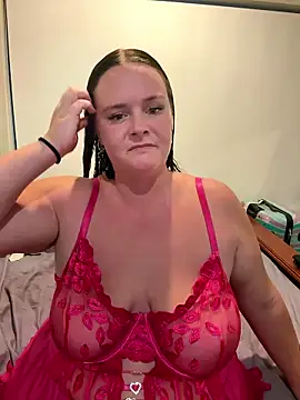 Snapshot of carinabro10 chatting on 13, 1, 2026 carinabro10 online show from 13, 1, 2026