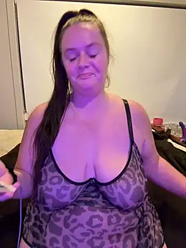 carinabro10 online show from 29, 3, 2026