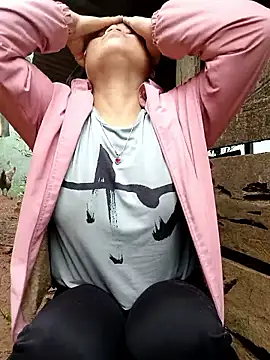 Snapshot of Chaomay_k9 chatting on 4, 2, 2026 Chaomay k9 online show from 4, 2, 2026