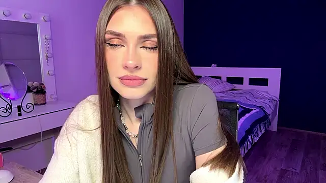 MachelleSpader online show from 5, 2, 2026