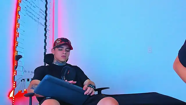 Thomas-Wil online show from 7, 2, 2026