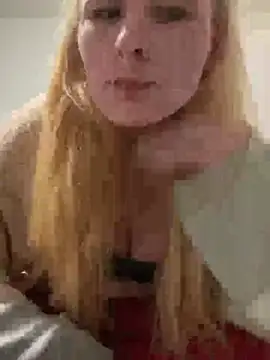 PurpleHazexx online show from 18, 2, 2026