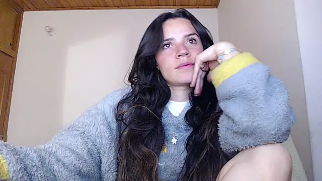 Shanel Lozano online show from 2, 4, 2026